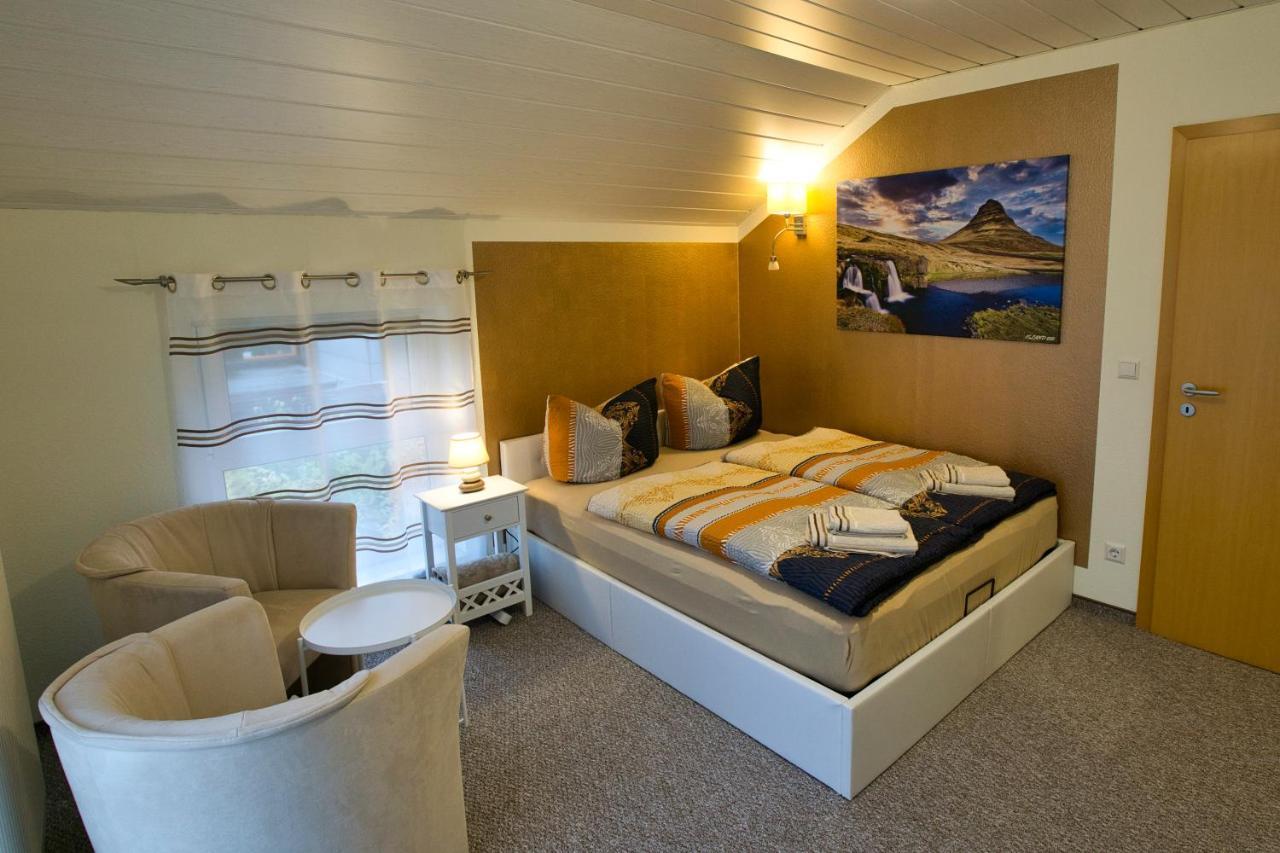 Mycozyplace - Zwei Gemuetliche Zimmer Fuer Vier Dresden Exteriör bild
